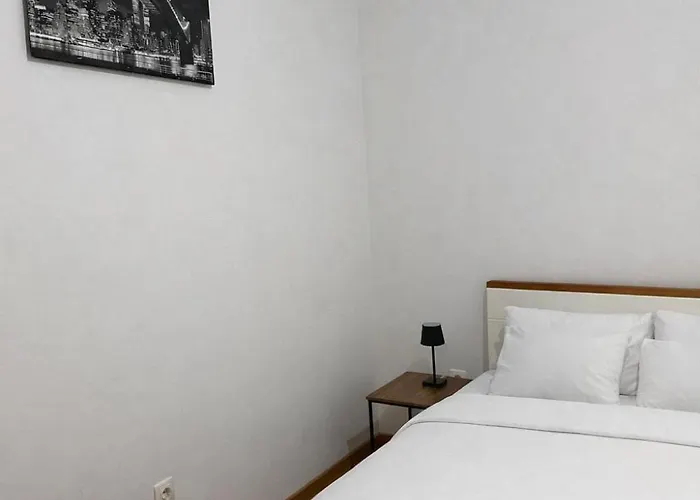 Topic Apartment *